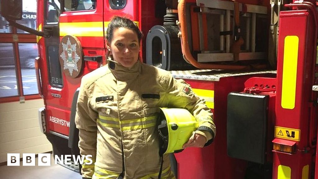 Women 'under-represented' in Wales firefighter workforce