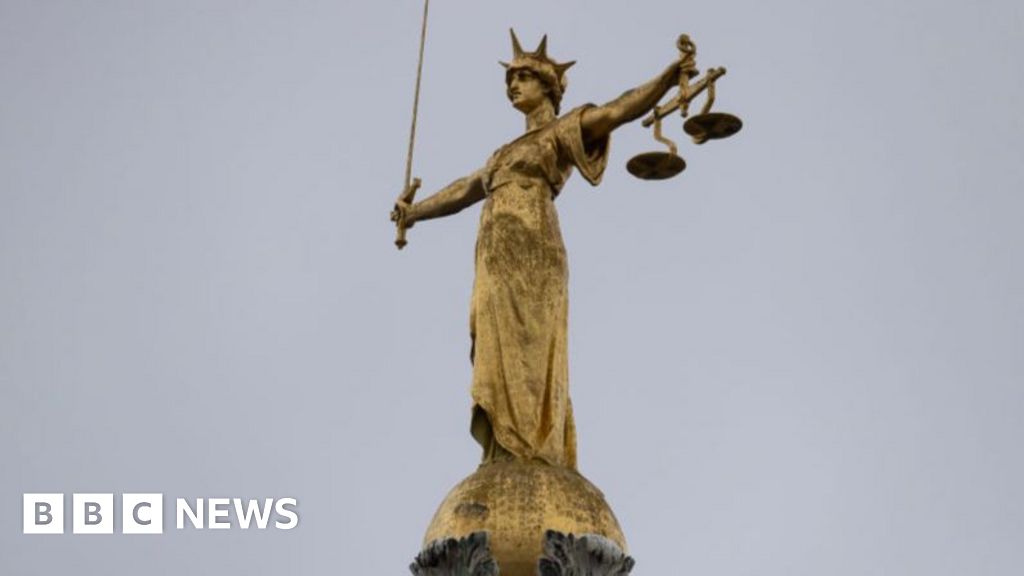 Deputy PM David Lammy set to announce jury trial reforms