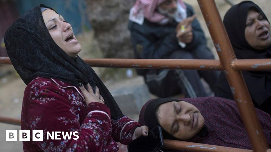 Israel-Gaza war: Residents of Khan Younis say Israeli strikes heaviest since start of war