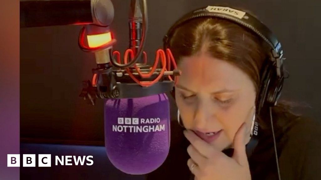 Sarah Julian Award For Bbc Radio Nottingham Presenter Who Quizzed Liz Truss Bbc News