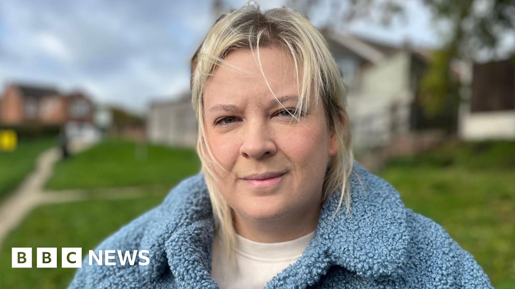 Government rejects fine-free school absences bid