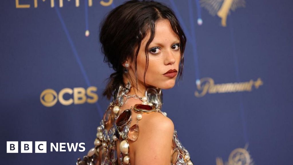 Watch: The best and boldest looks from the Emmys