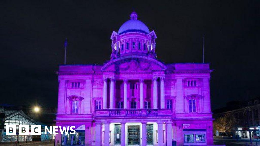 Landmarks in Hull to be lit up for Holocaust Memorial Day