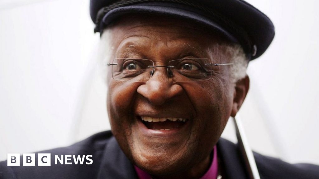 Desmond Tutu: UK tributes paid to archbishop