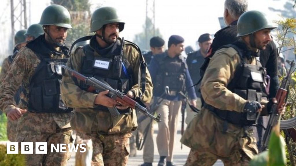 Fatalities In Pakistan University Attack - BBC News