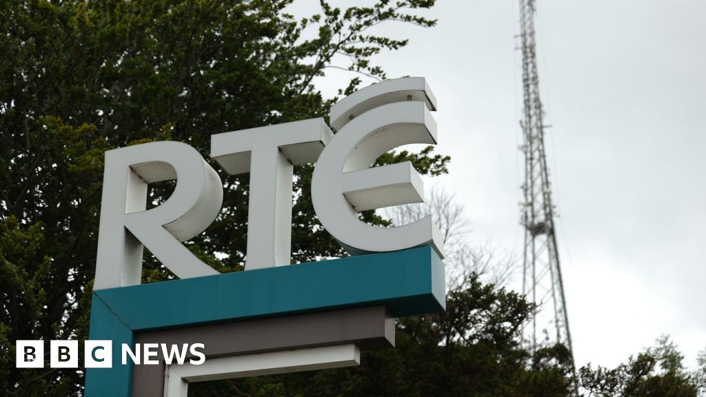 RTÉ: Irish broadcaster resumes bulletins in Northern Ireland