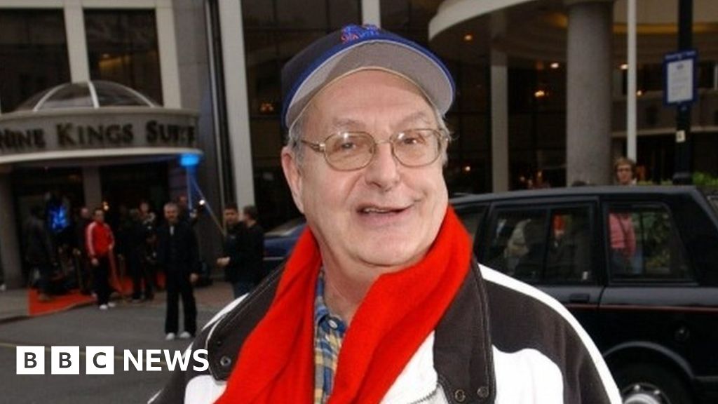 Jonathan King Freed On Bail Over Sex Offence Claims Bbc News 