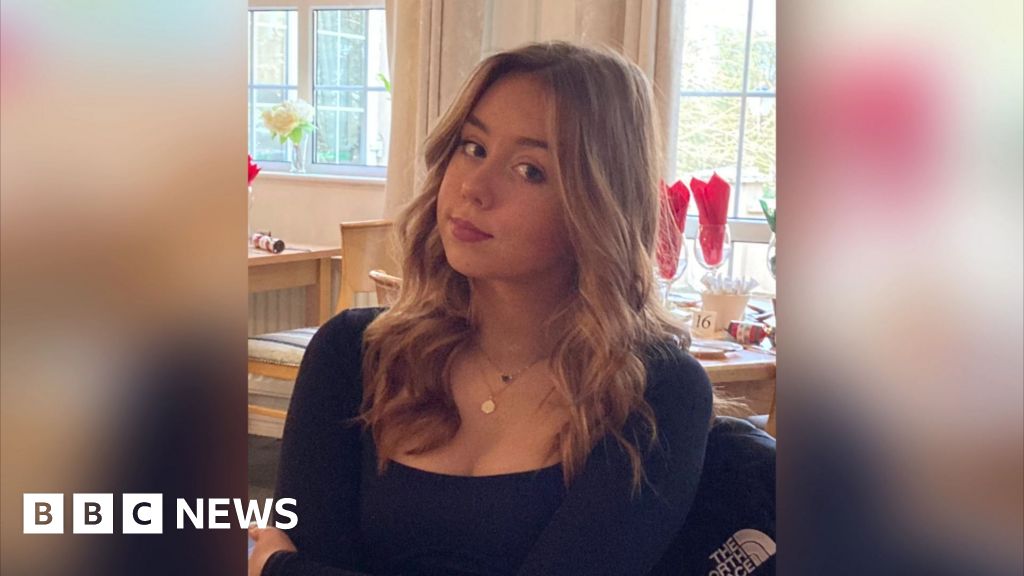 Calls for doctors to share mental health concerns with families