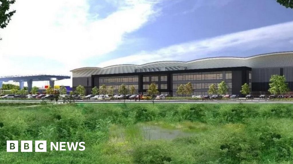 Radlett Aerodrome rail freight depot land can be sold by council BBC News