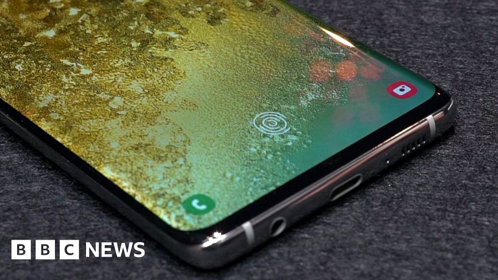 Samsung: Anyone's fingerprint can unlock Galaxy S10 phone