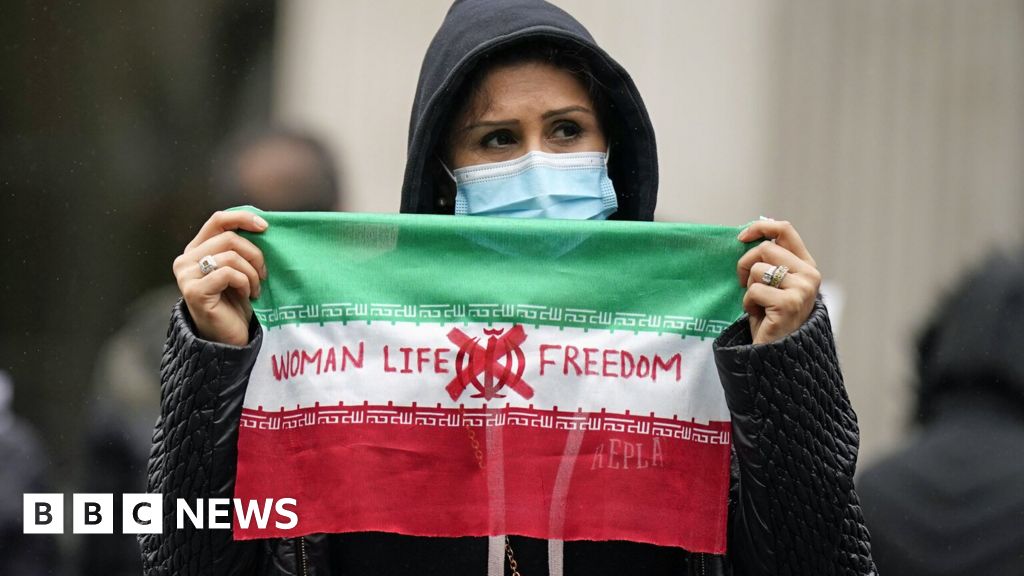 Iran protests: 'No going back' as unrest hits 100 days