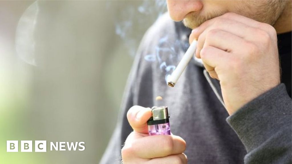 Smoke levels in Scottish jails fell by 80 after ban BBC News