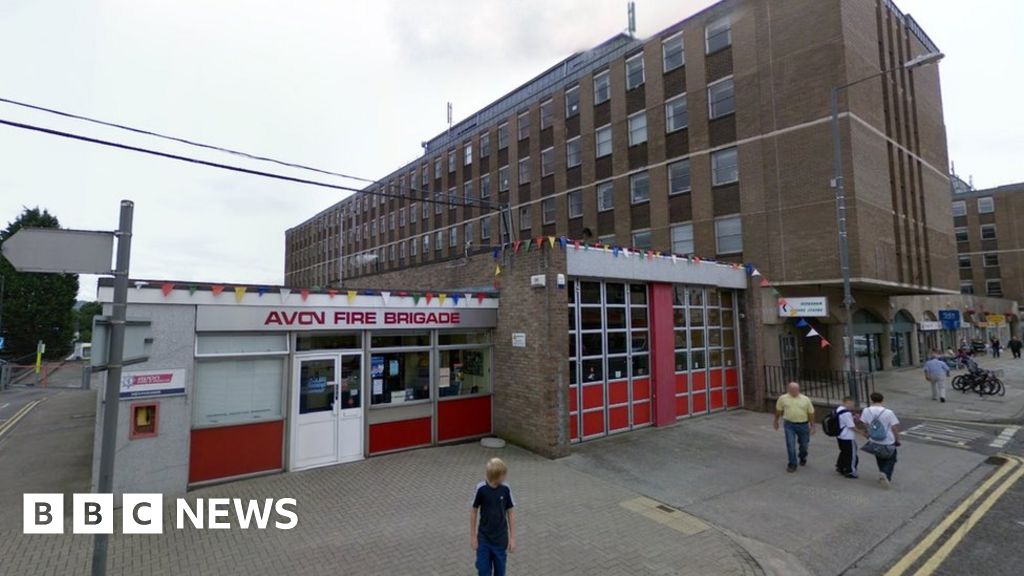 Keynsham Fire Station Shuts Down After Budget Cuts Bbc News