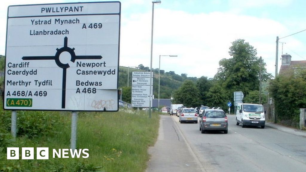 Main Caerphilly road shut as part of £5m improvement BBC News