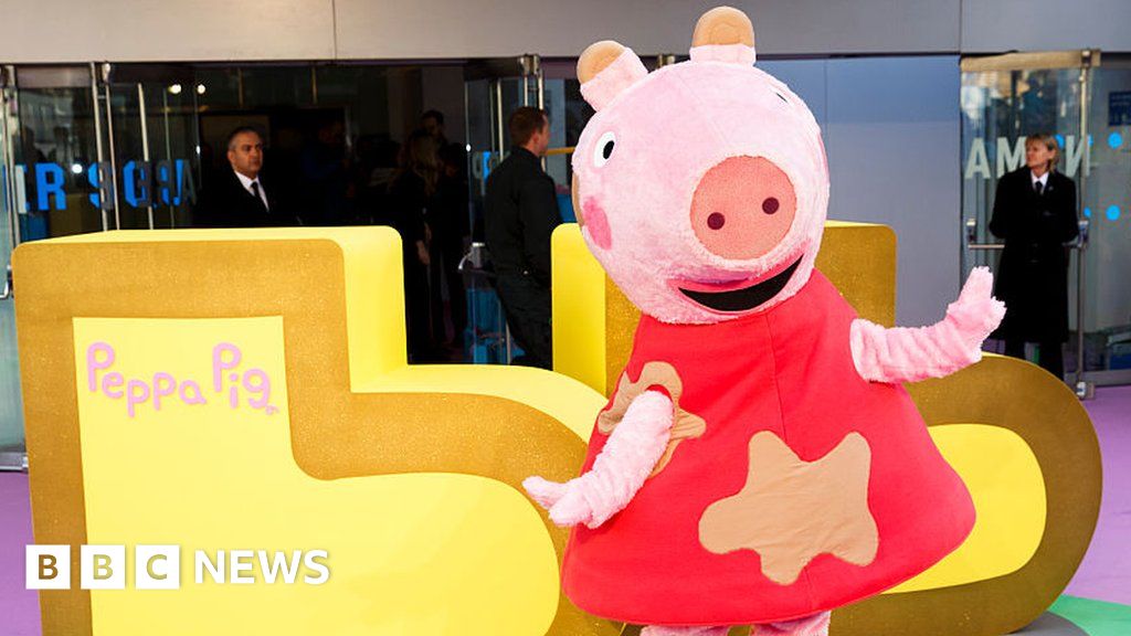 Peppa Pig: First same-sex couple for children’s show
