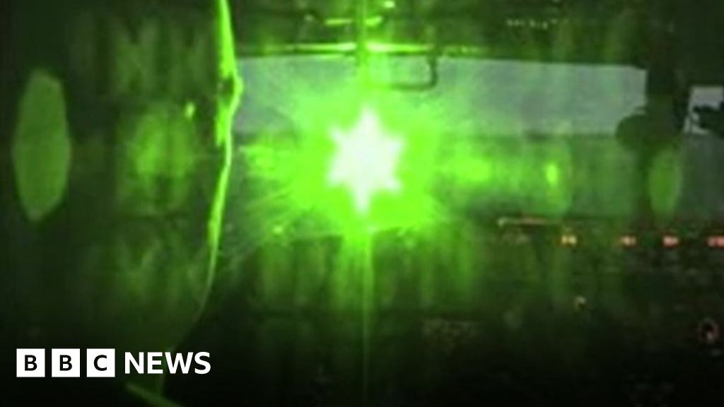 How Dangerous Are Laser Pointers To Pilots? - BBC News