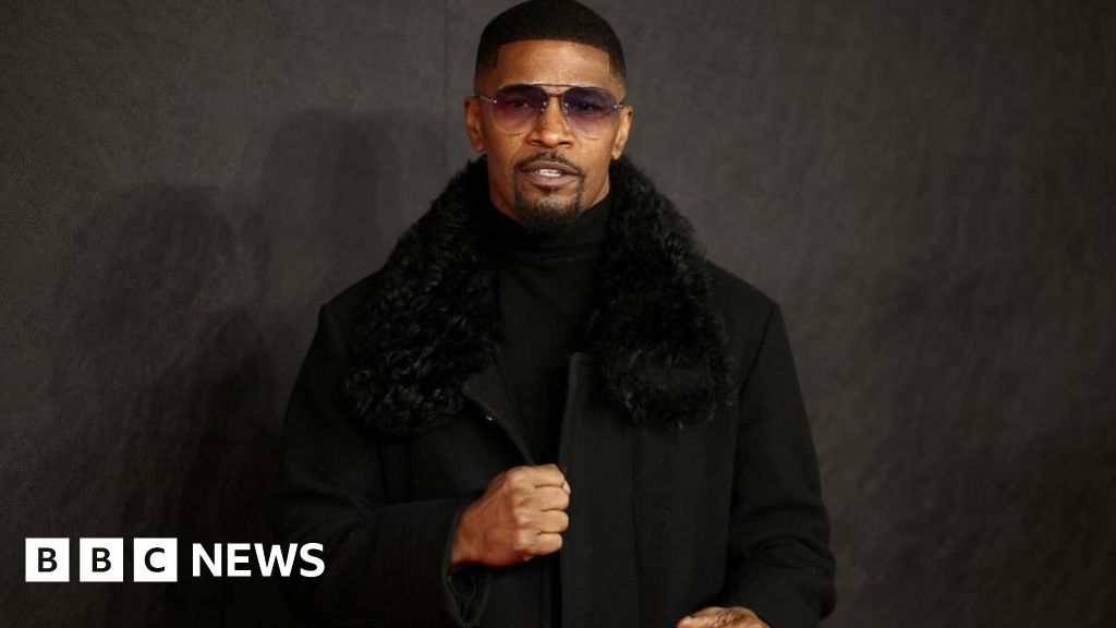 Jamie Foxx: Actor says he’s ‘on my way back’ after illness thanks to family