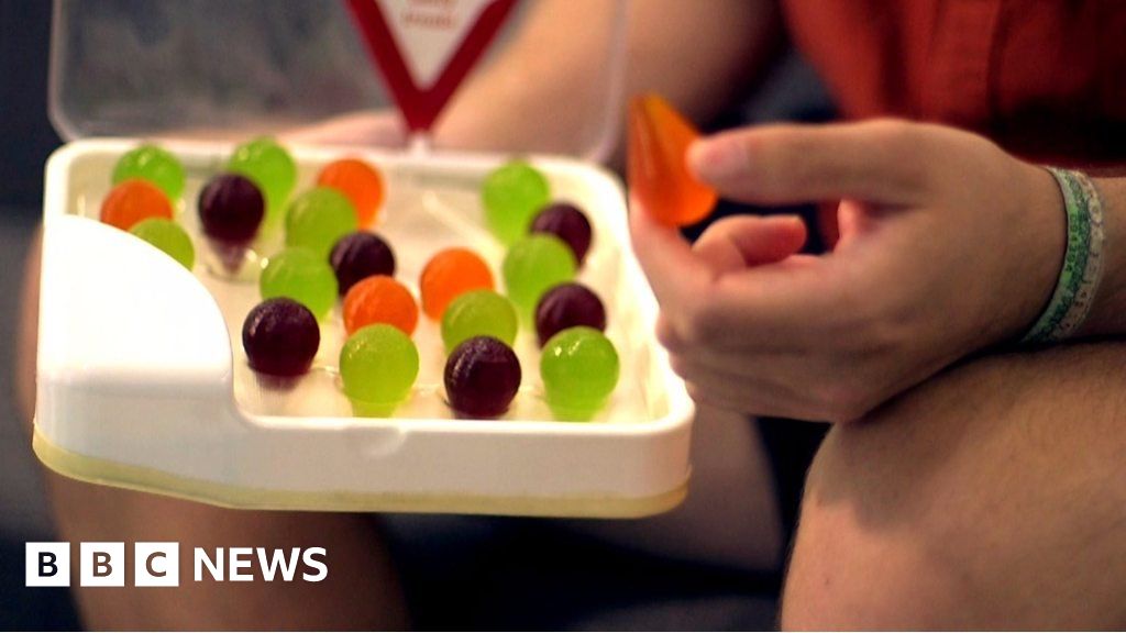 Jelly Treats For People With Dementia Bbc News