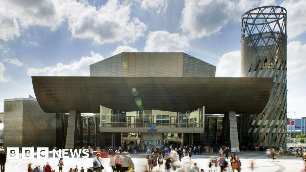 Salford's Lowry theatre to be makeshift courthouse to help trial backlog