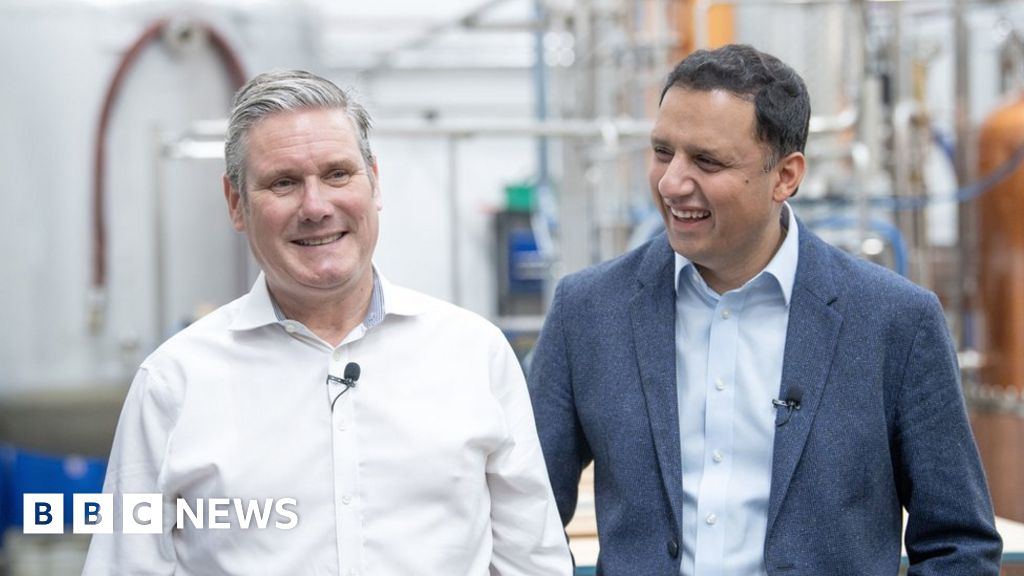 Scottish Labour leader Sarwar says Israel 'breaking international law' in Gaza