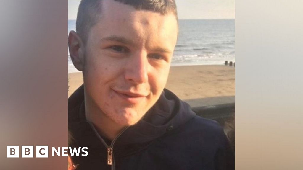 Bradley Wall murder: Aiden Ramsdale jailed for life