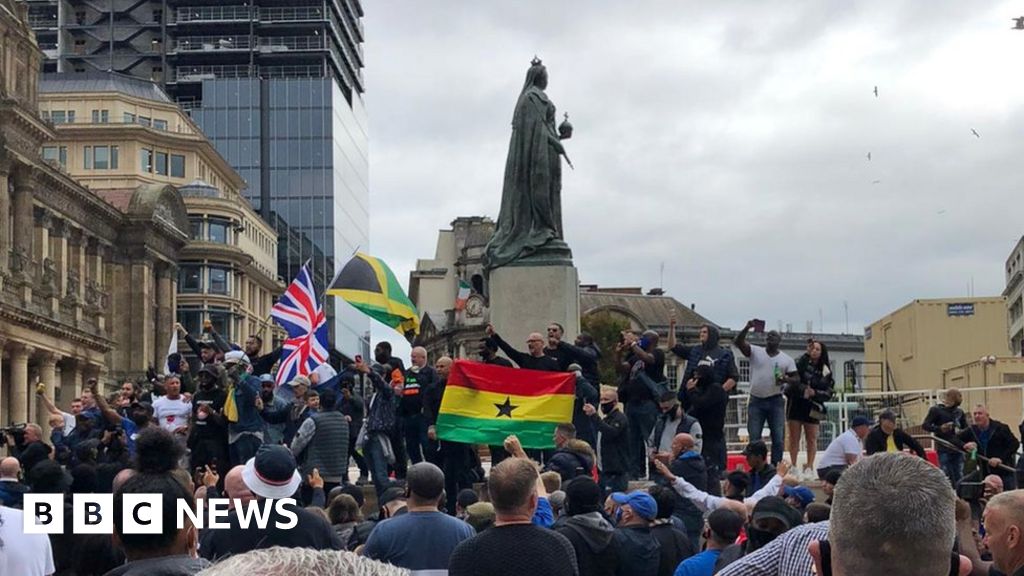 Birmingham City Fans March 'to Speak Against Racism' - BBC News