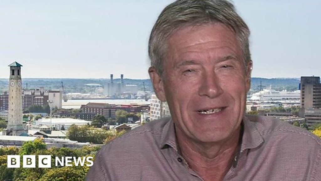 Tiff Needell 'New Top Gear was bad copy of same show' BBC News