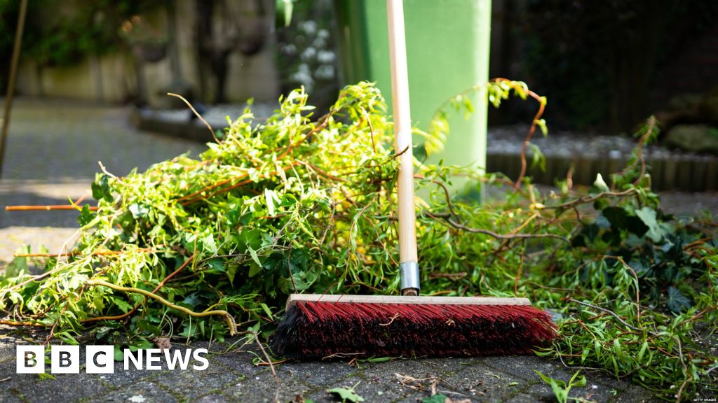 UK gardeners 'punished by quiet green tax' for kerbside collections