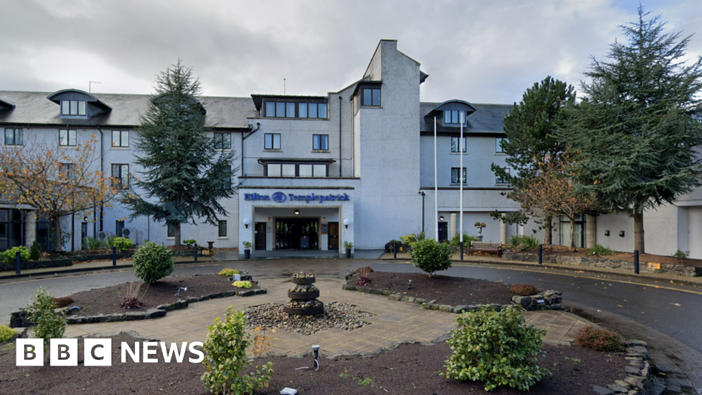 Golf ball diver dies in Templepatrick lake BBC News