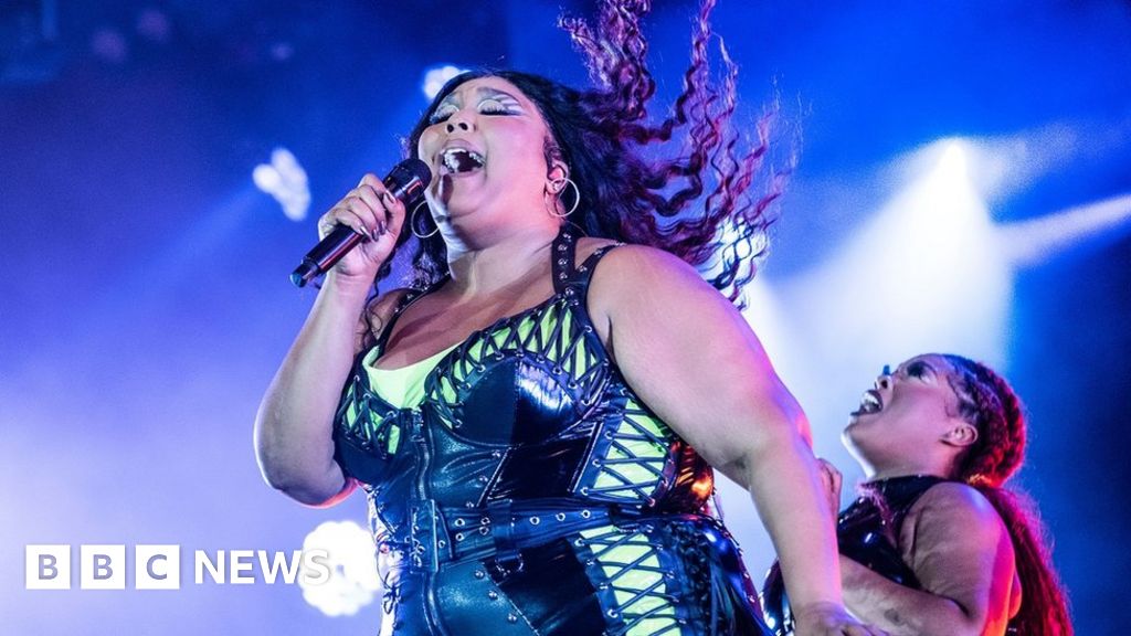 Lizzo dancers Arianna Davis and Crystal Williams: 'No one speaks out, they are scared'