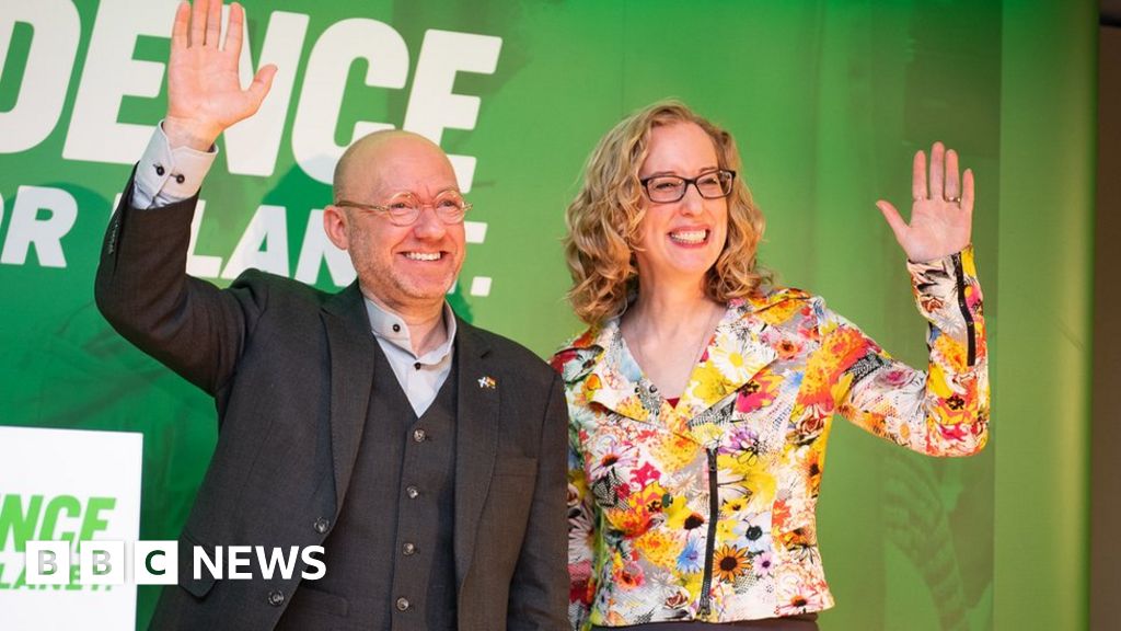 Greens: New FM must have 'progressive values'