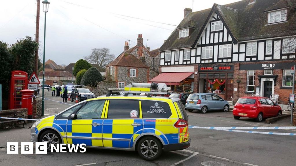 Pedestrian aged 92 dies at Bognor Regis crash scene BBC News