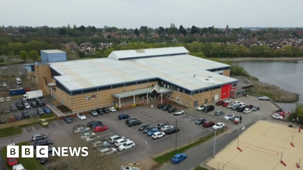 Kettering Leisure Village to remain partly open - BBC News