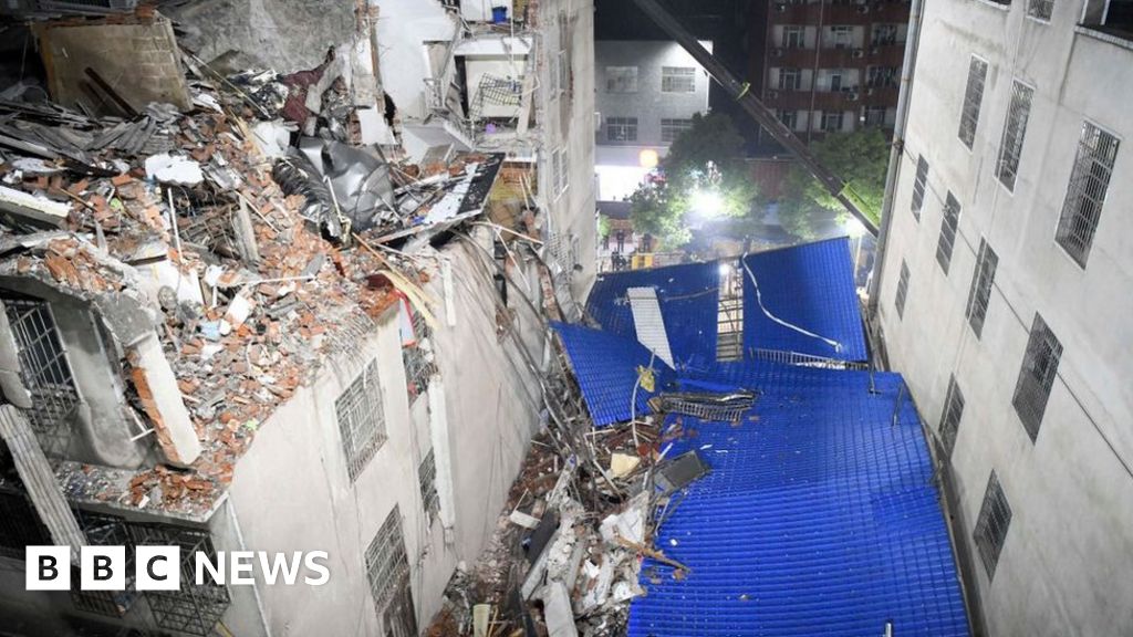 China building collapse: Two dead and more missing in Changsha