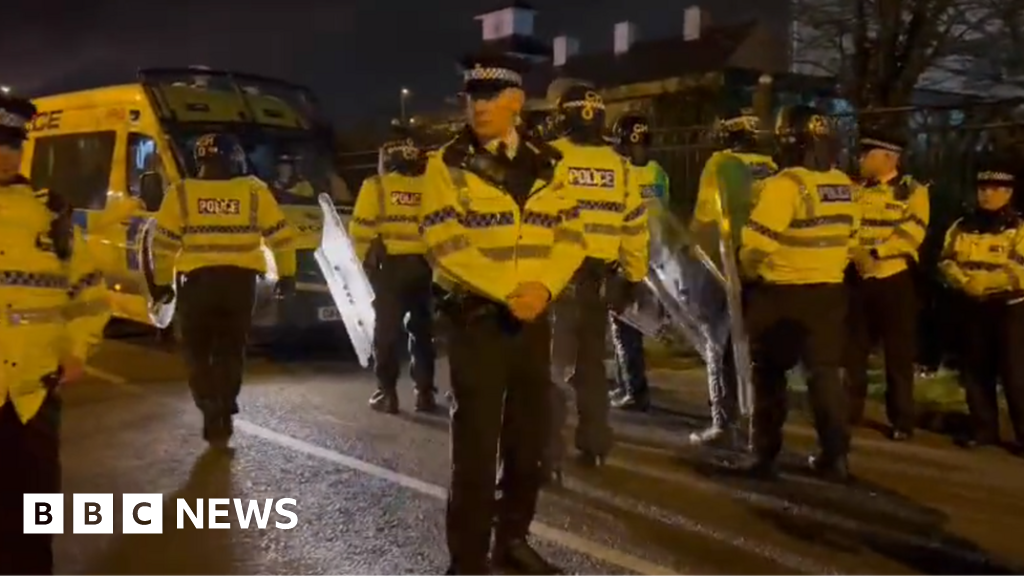 Knowsley: Protesters clash outside Merseyside asylum seeker hotel