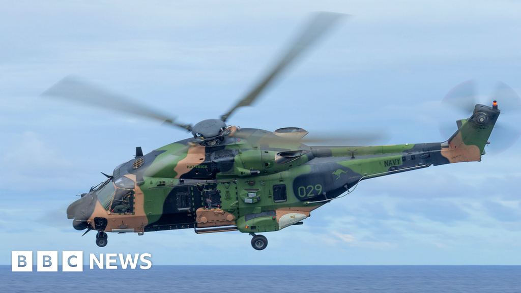 Австралия спря флота от хеликоптери MRH-90 след катастрофа