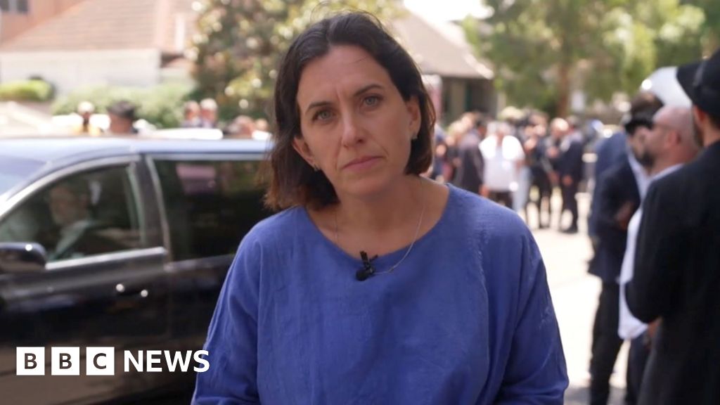 BBC outside Rabbi Schlanger's funeral as mourners pay tribute