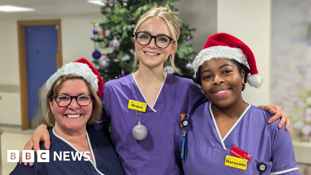 Frimley Park NHS Trust to have up to 3,000 staff on Christmas Day
