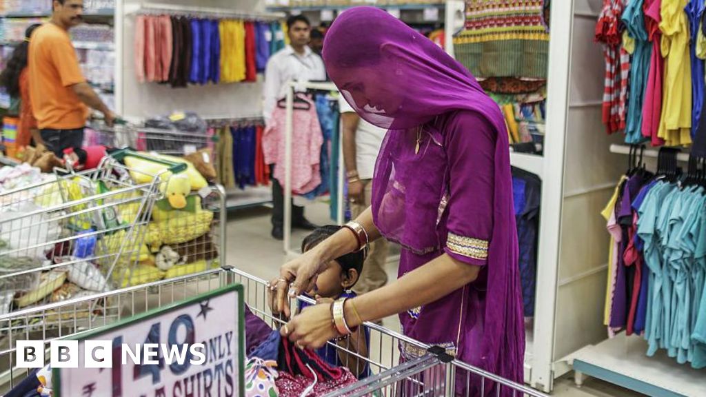 India GDP: Growth at 7.4% faster than expected in fourth quarter - BBC News