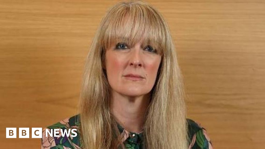 Commissioner 'disappointed' by social media ban for children