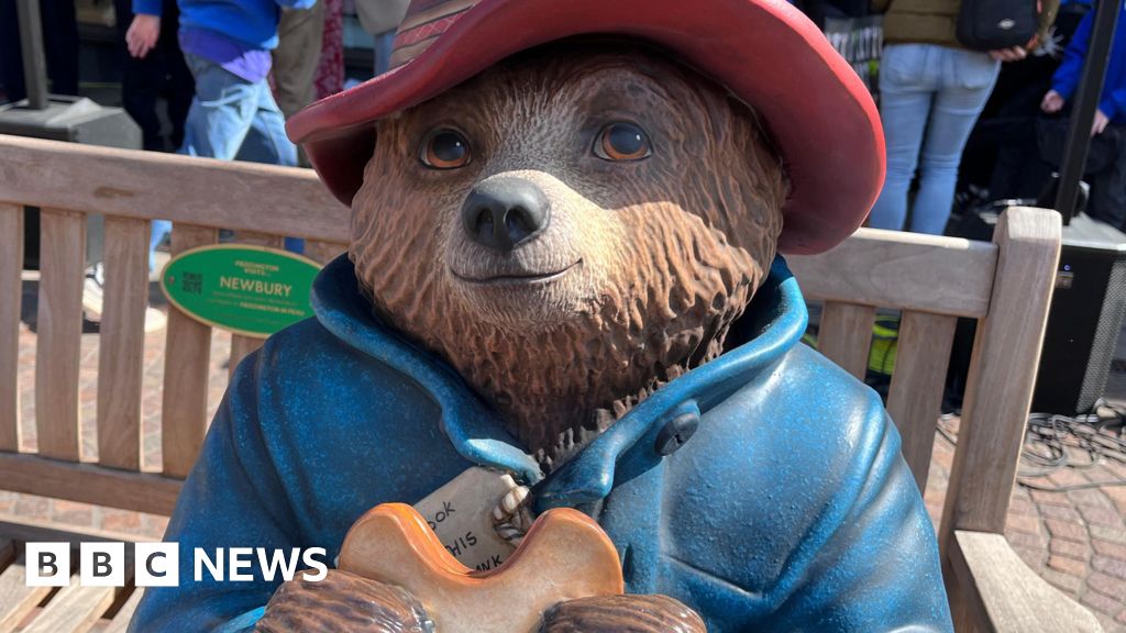 Repaired Paddington statue unveiled