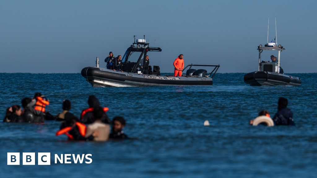 European leaders back ECHR plan to tackle illegal migration thumbnail