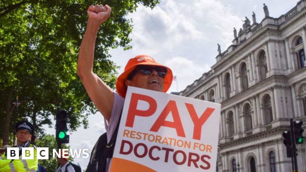 NHS doctors’ strike: Health secretary and BMA to meet next week