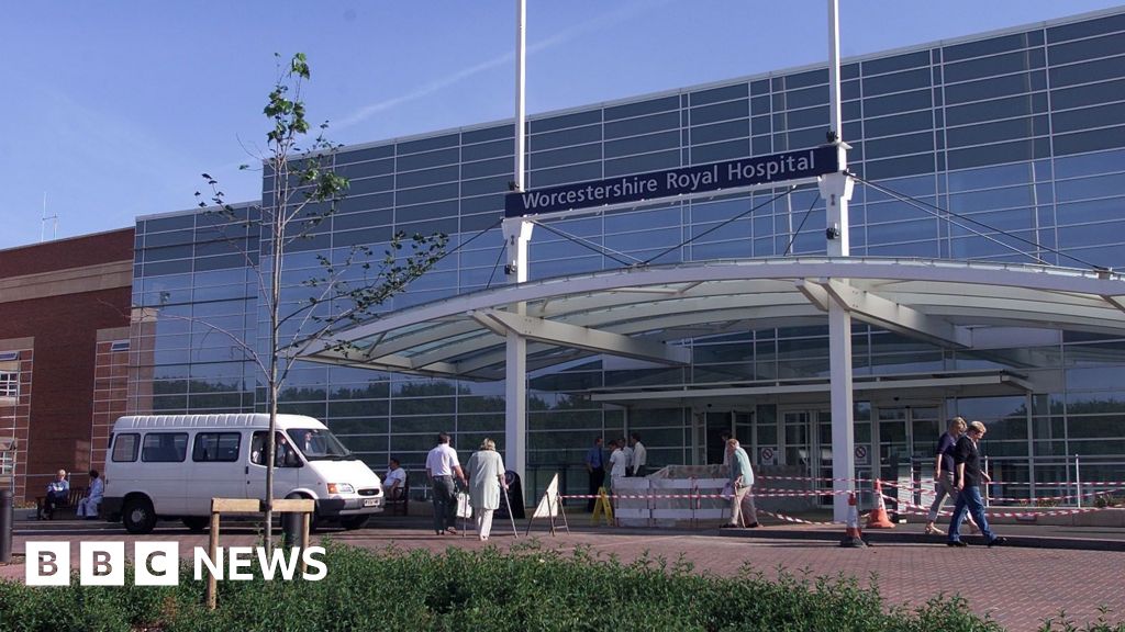 Worcestershire Royal Hospital's new A&E to open in October