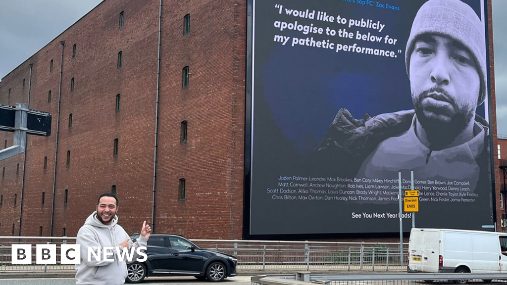 Leeds fantasy football player makes billboard apology – BBC News