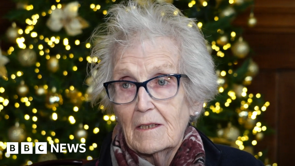 bbc.co.uk - Debbie Tubby - Burnham Market semi-detached house demolition plan refused - BBC News