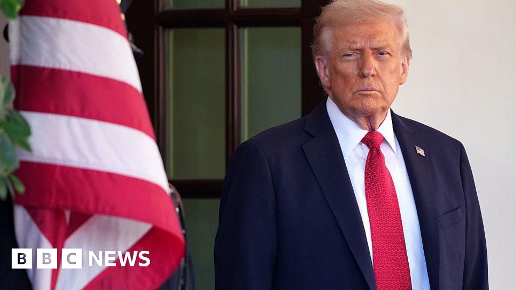 Планираните тестове на Тръмп „не са ядрени експлозии“, казва министърът на енергетиката на САЩ