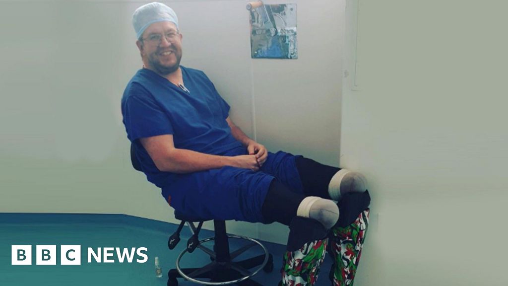 Amputee surgeon struck off for posing extreme risk