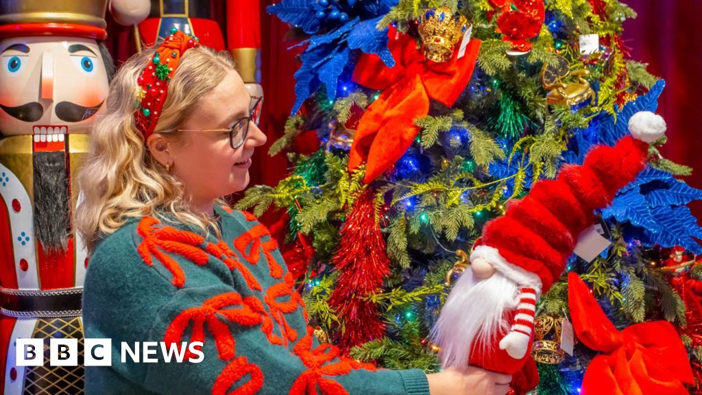 How North West garden centres became a Christmas day out | Manchester News