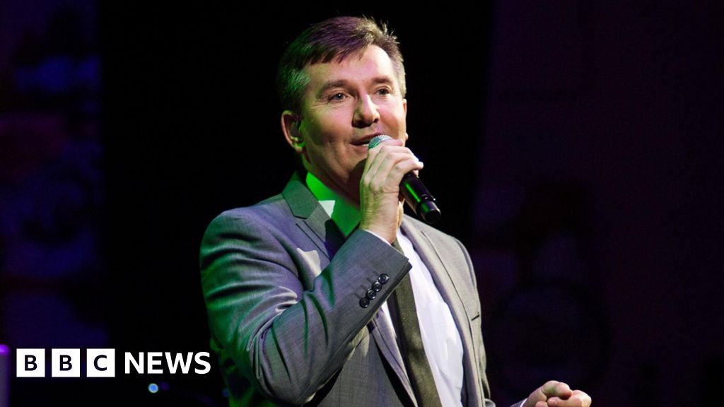 Daniel O'Donnell: Singer announces touring break over health issues